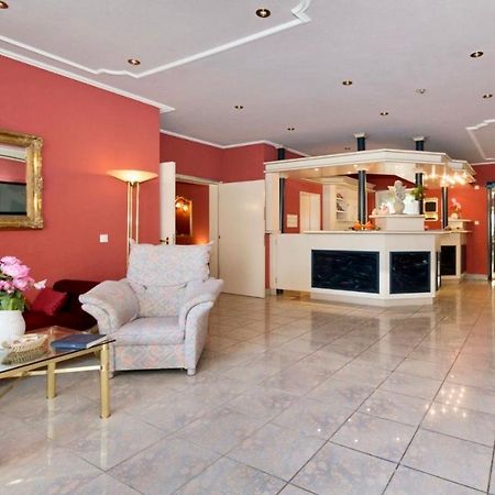 Parkhotel Dallgow-Doeberitz Bagian luar foto