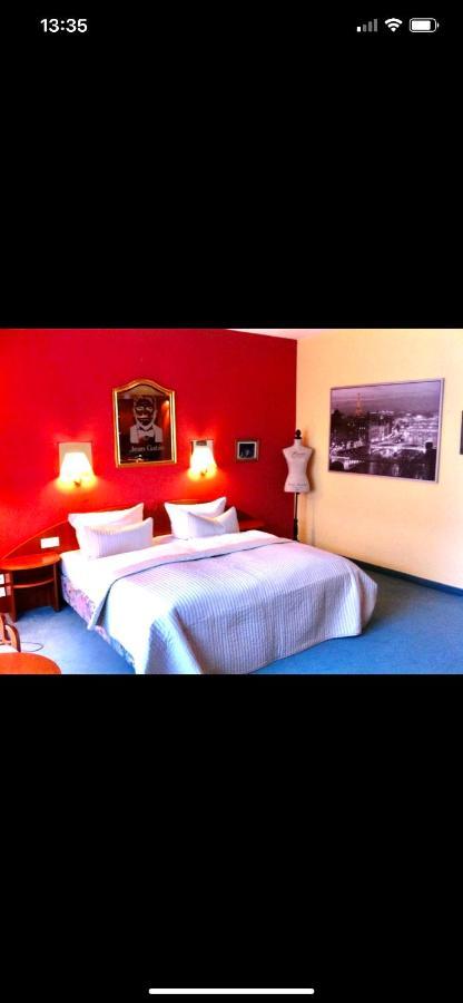 Parkhotel Dallgow-Doeberitz Bagian luar foto